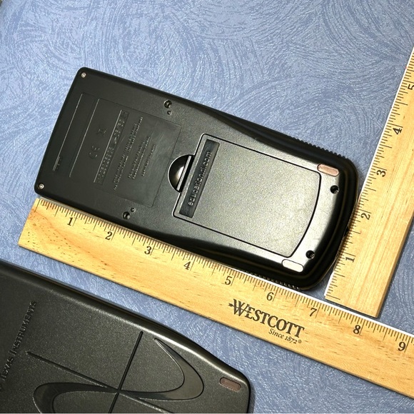 TI-83 Plus Texas Instruments Graphing Calculator PreOwned And Batteries Included - Picture 11 of 17